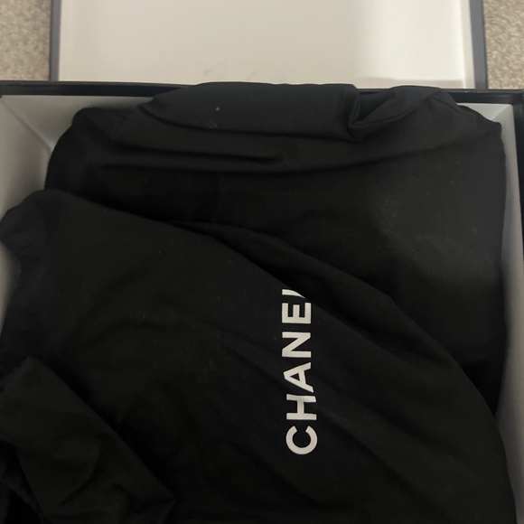 Authentic Chanel Runners - Picture 2 of 8